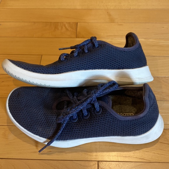 Allbirds Tree Runner Marine Blue - Picture 2 of 8